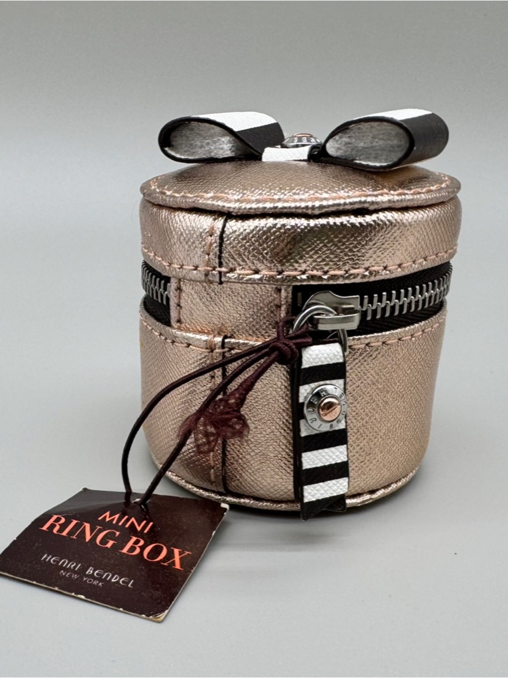 Henri Bendel Mini Ring Box Metallic Rose Gold Jewelry Case Striped Zip NWT - Picture 3 of 8